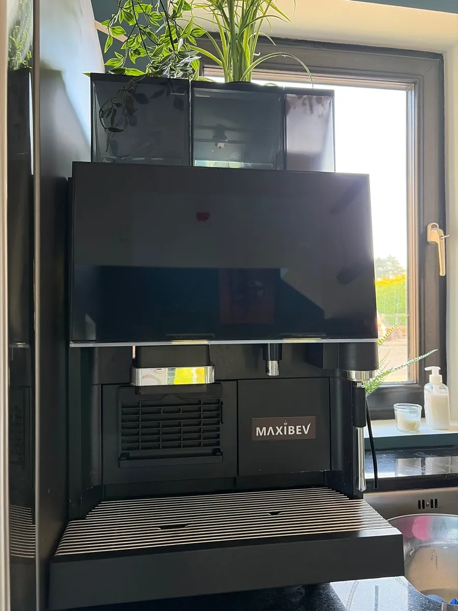 Maxibev commercial coffee  machine - Image 1