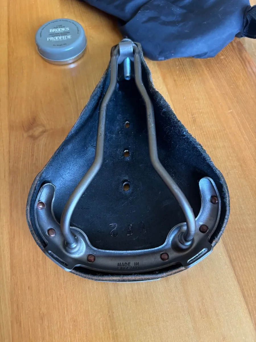 Bike saddle - Image 4