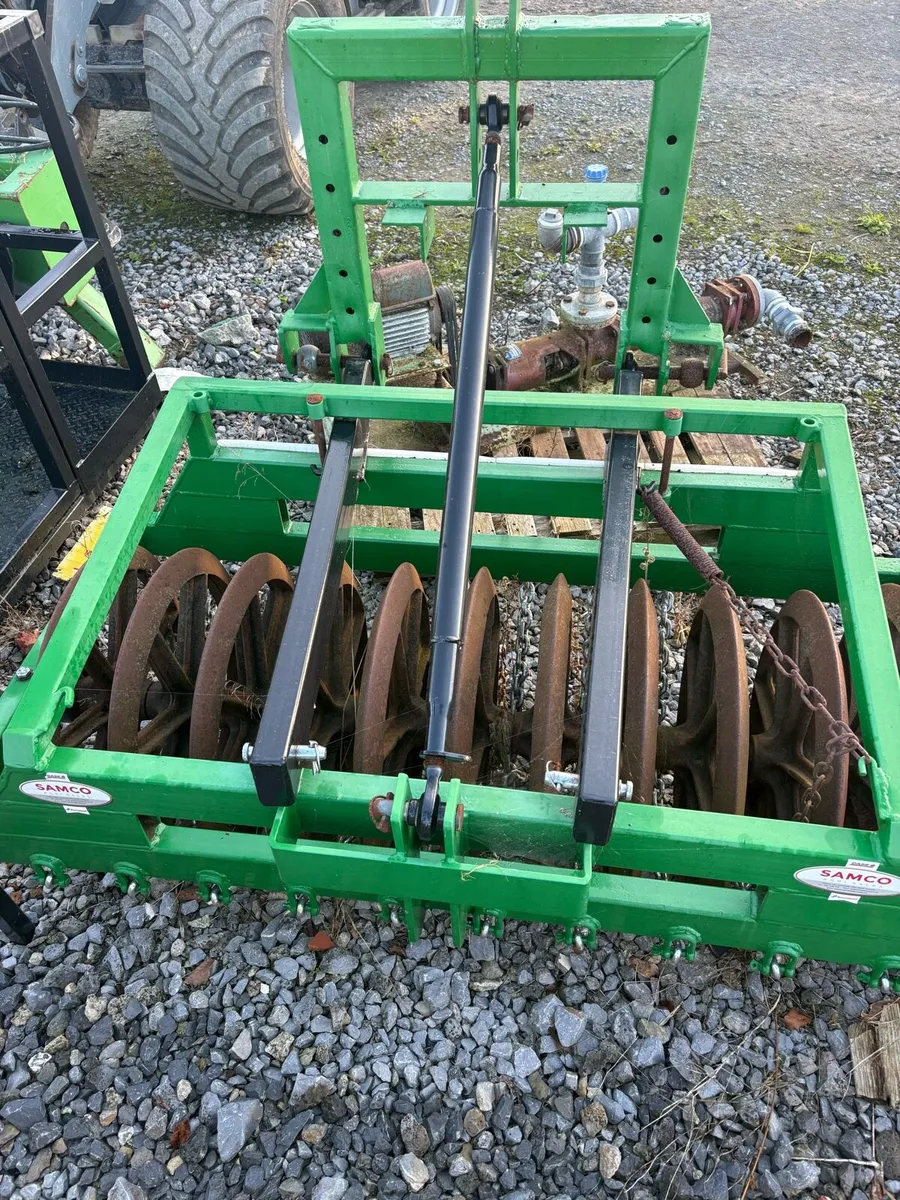 Furrow press - Image 1