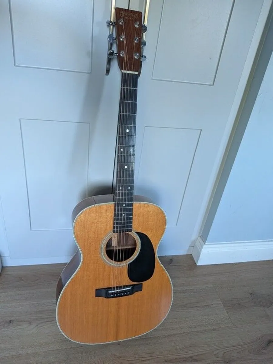 Martin 00028 - Image 1