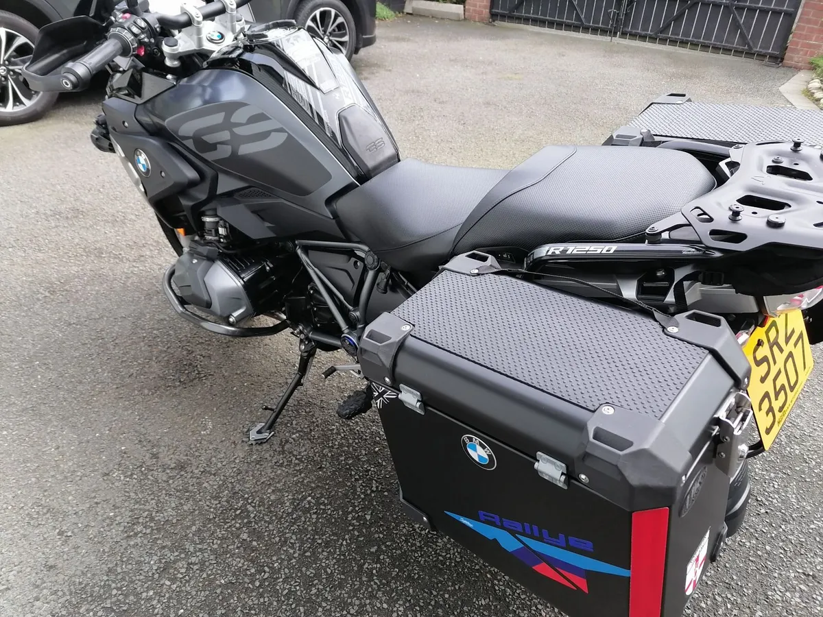 BMW R 1250 GS 2021 TE - Image 2