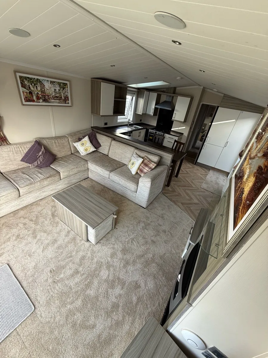 Swift Lodge 42-14 free delivery At TPS caravans - Image 4
