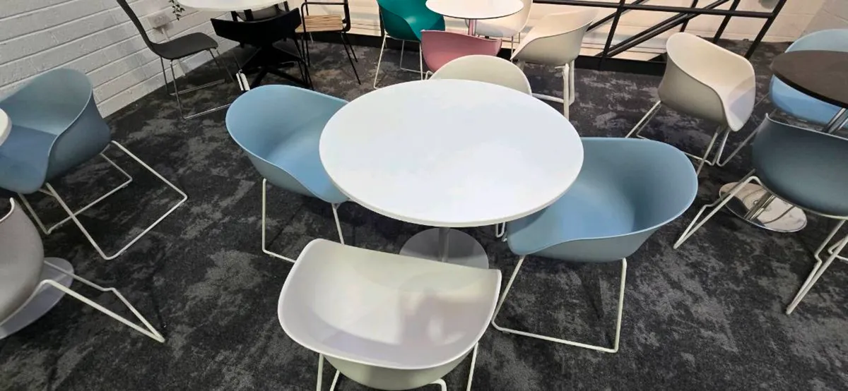 Stylish canteen chairs - Image 2