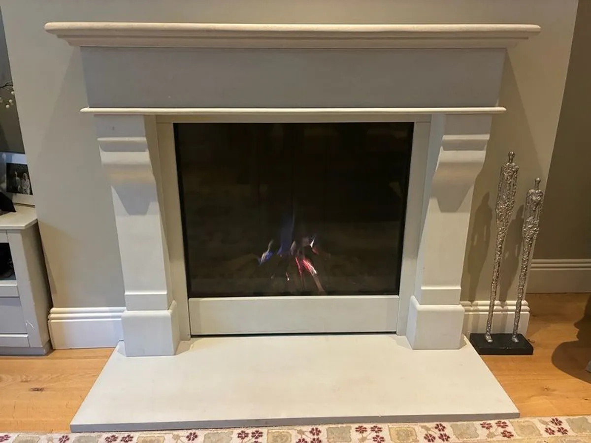 Limestone fireplace with gas fire - Image 4