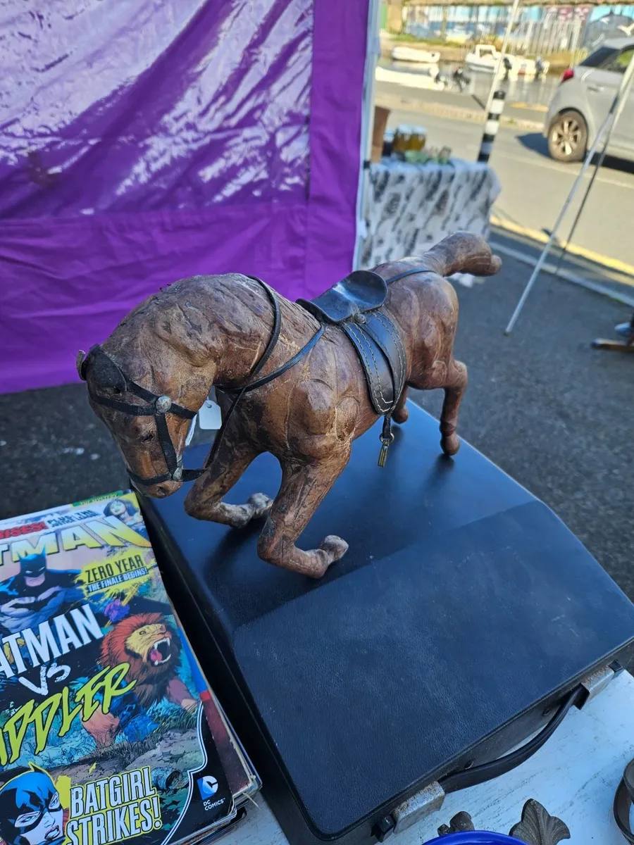 Vintage Papermachè Horse - Image 2