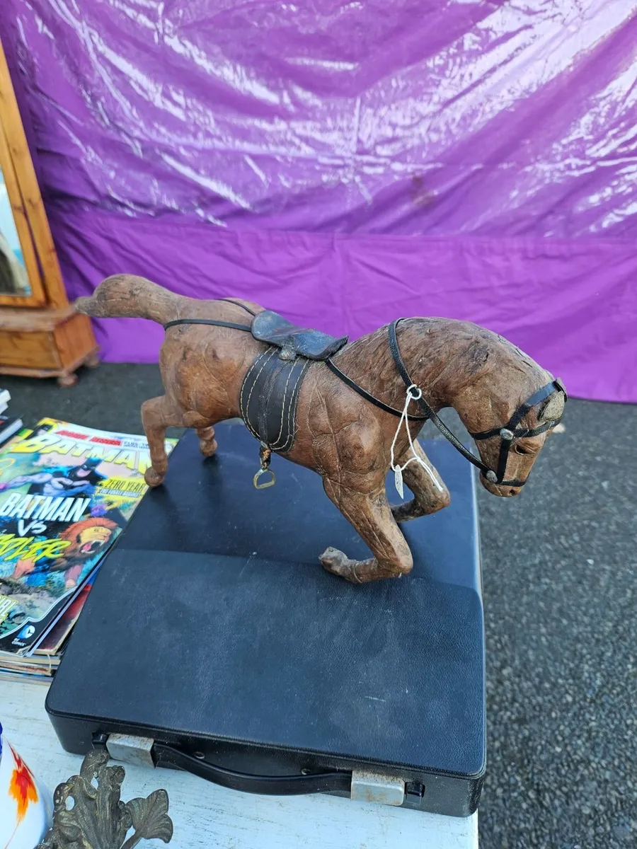 Vintage Papermachè Horse - Image 3