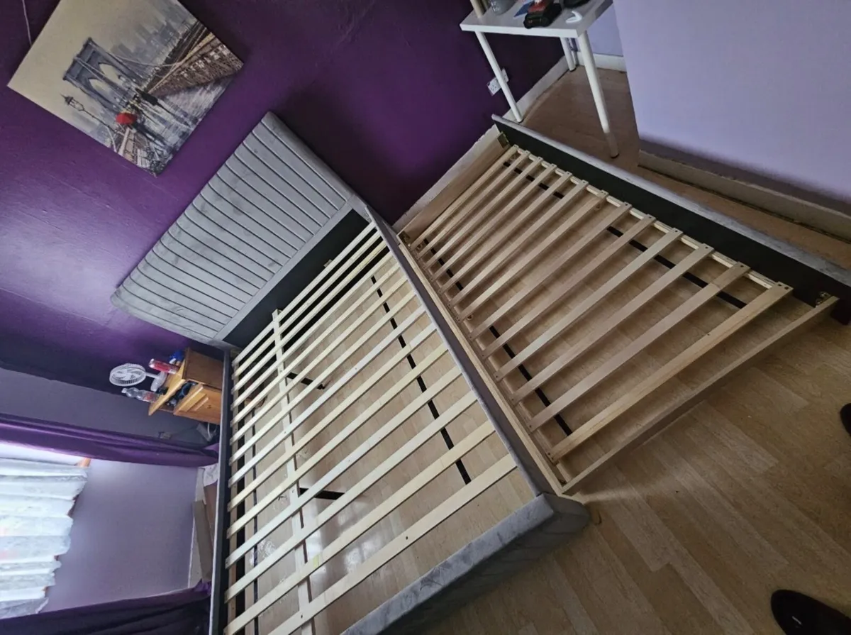 King size bed with single trundle - Image 1