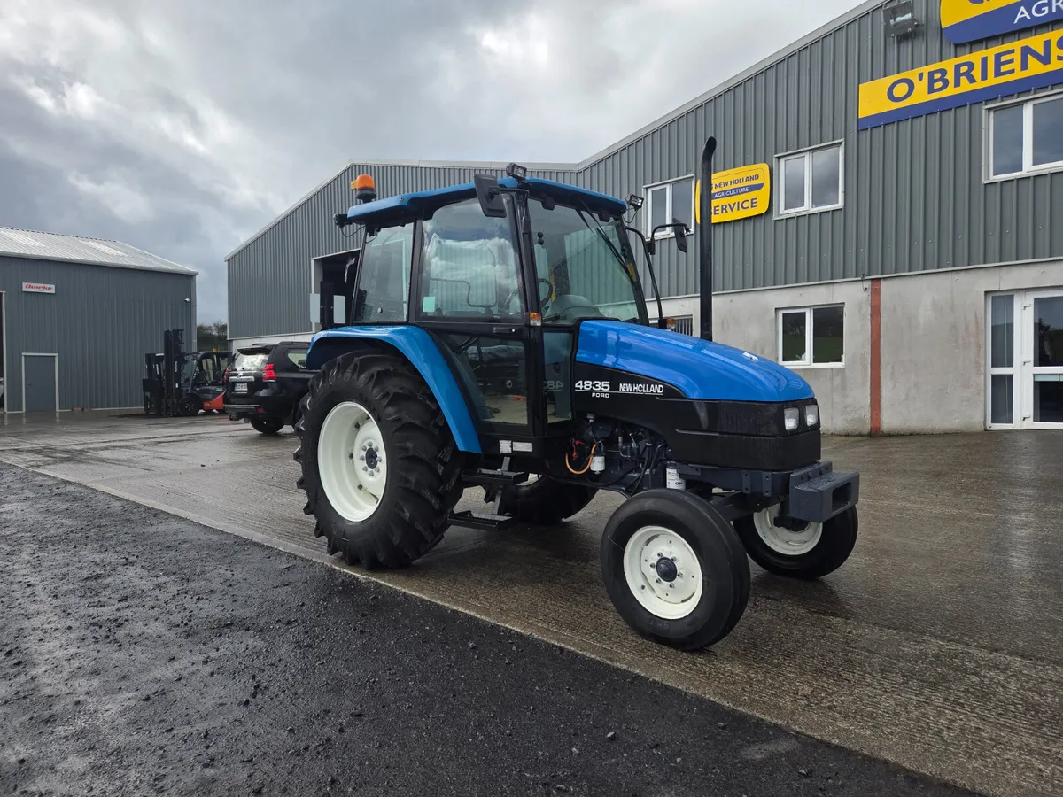 1997 New Holland 4835 - Image 2