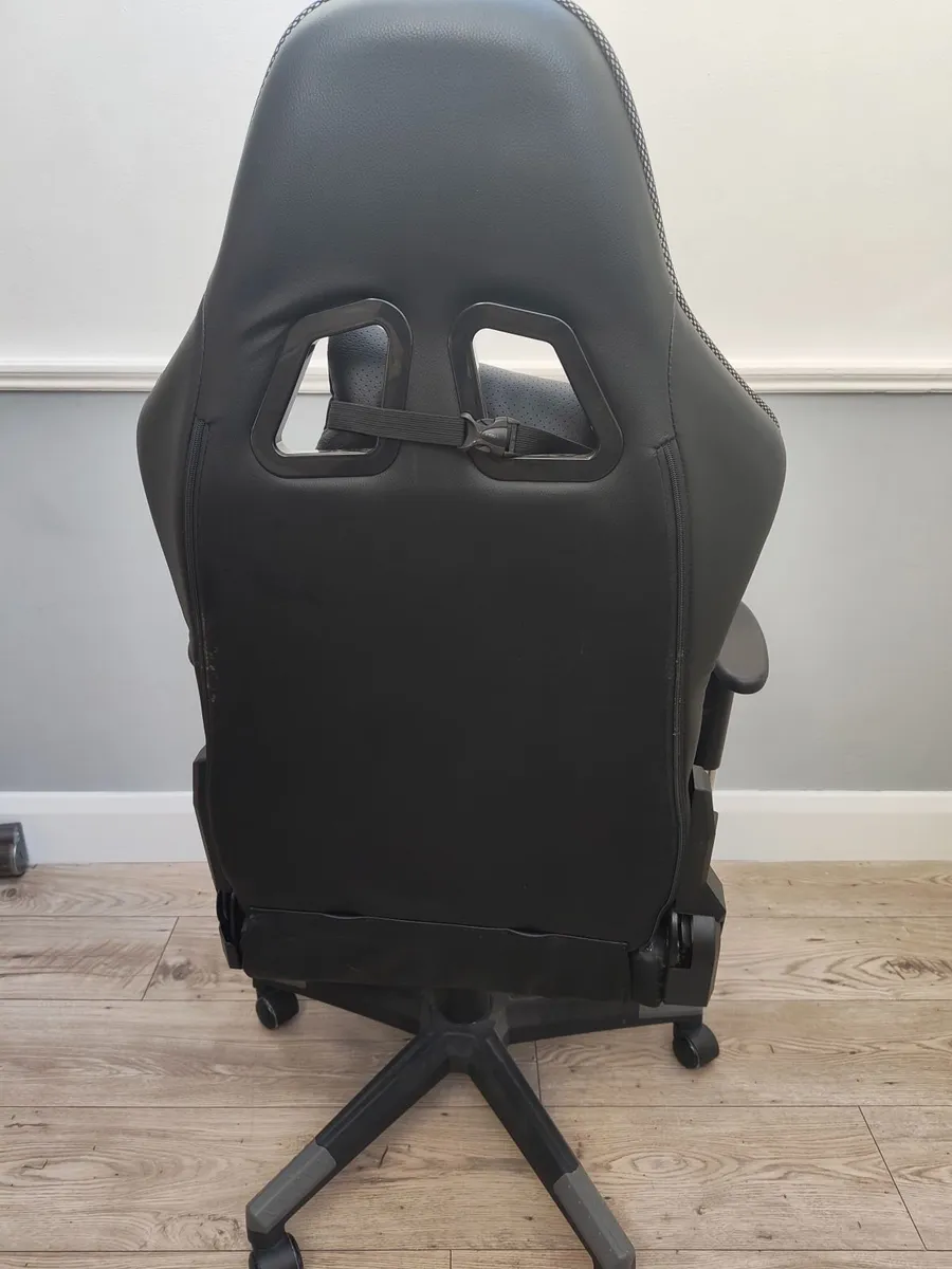XRocker Gaming chair - Image 4