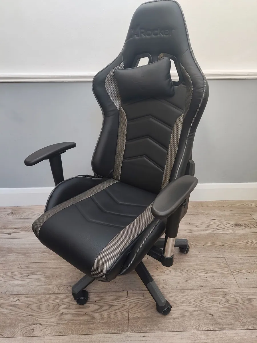 XRocker Gaming chair - Image 1