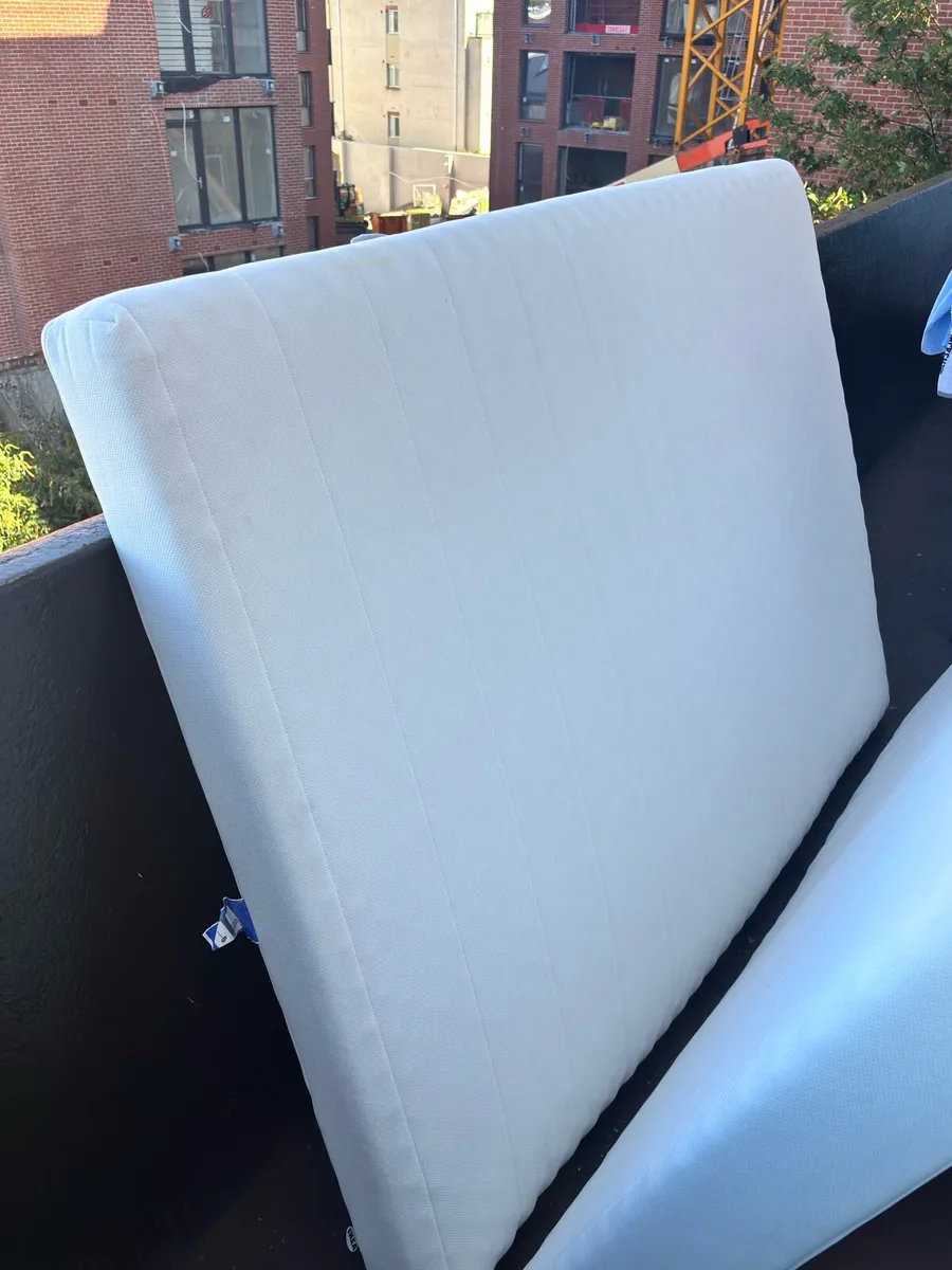 Matress - Image 2