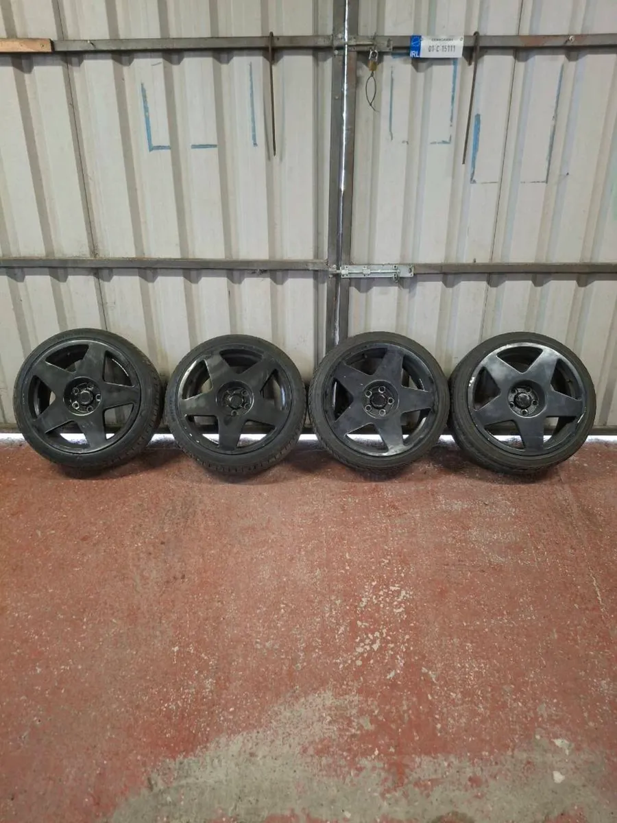 Fifteen52 tarmac alloys 18inch - Image 1
