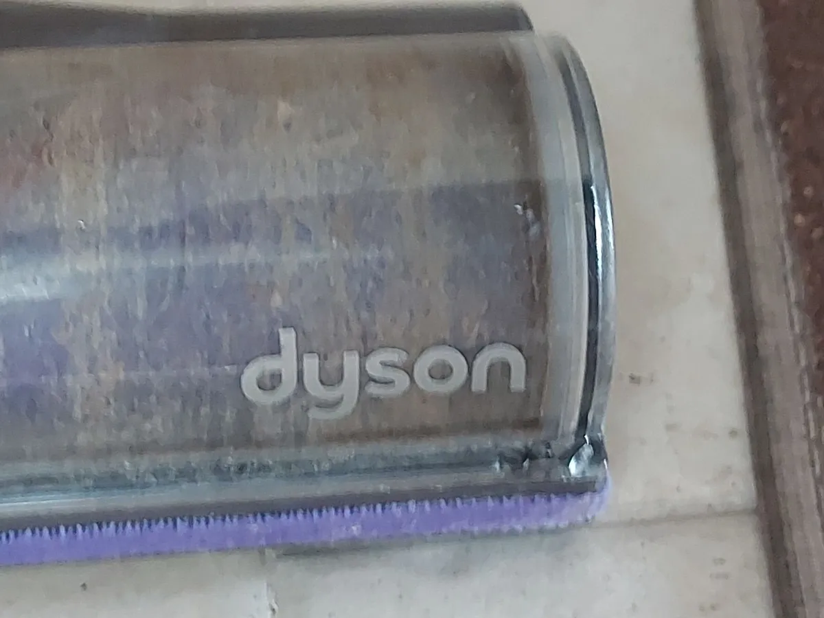 DYSON V8 Animal Extra cyclone Vacuum Cleaner, - Image 4