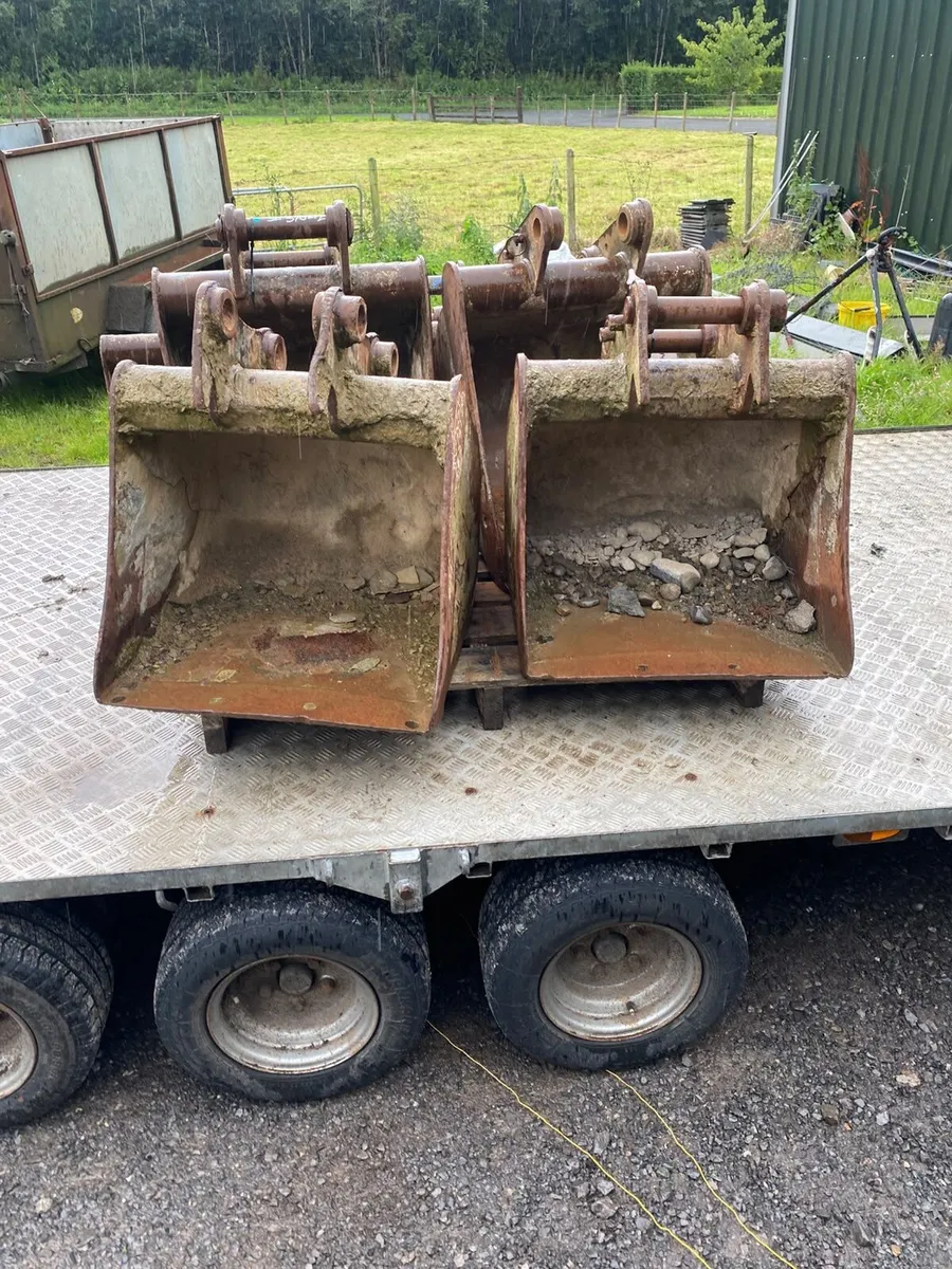 Digger buckets - various sizes - Image 2