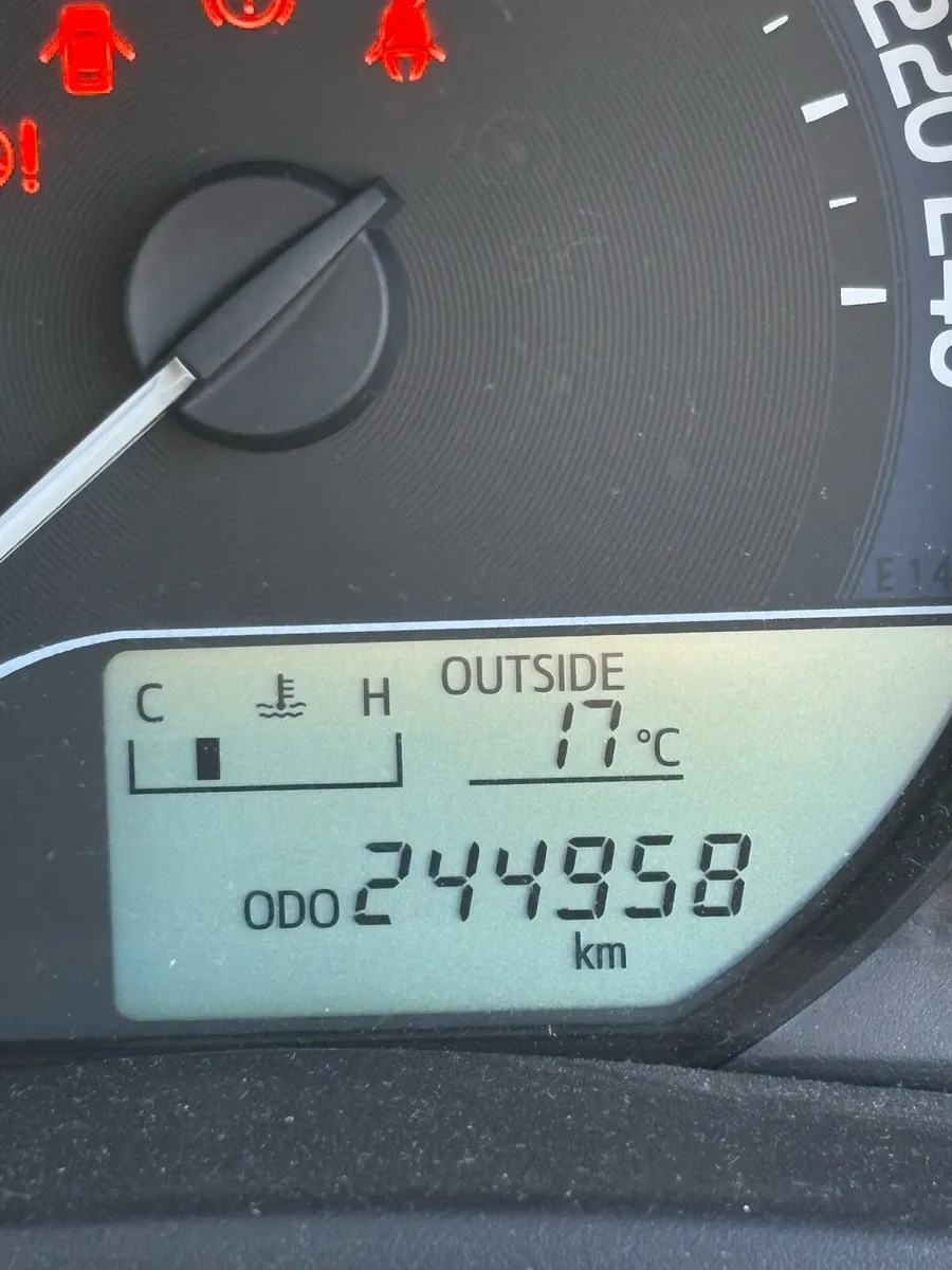 Toyota Auris 2019 1.4 Diesel - Image 4