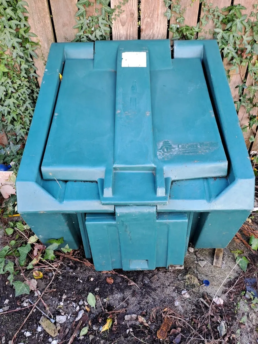 Large Plastic Coal Bunker / Fuel Store 85cm x 85cm - Image 1