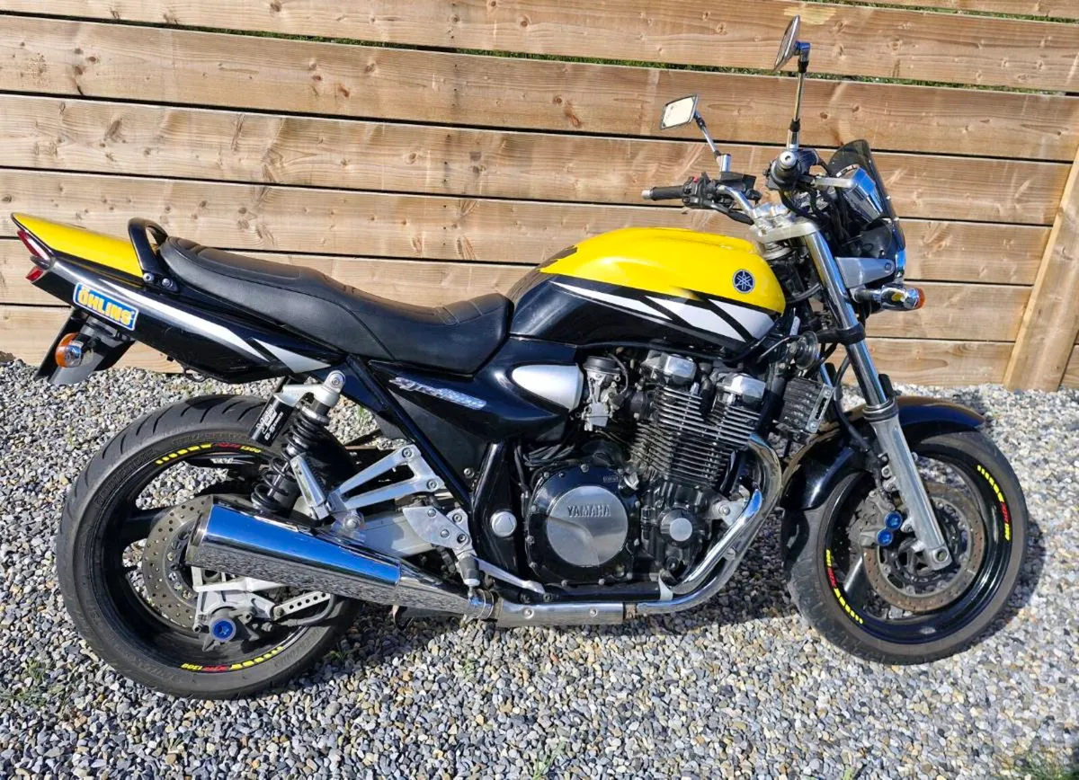 2003 Yamaha XJR 1300 SP - Image 2