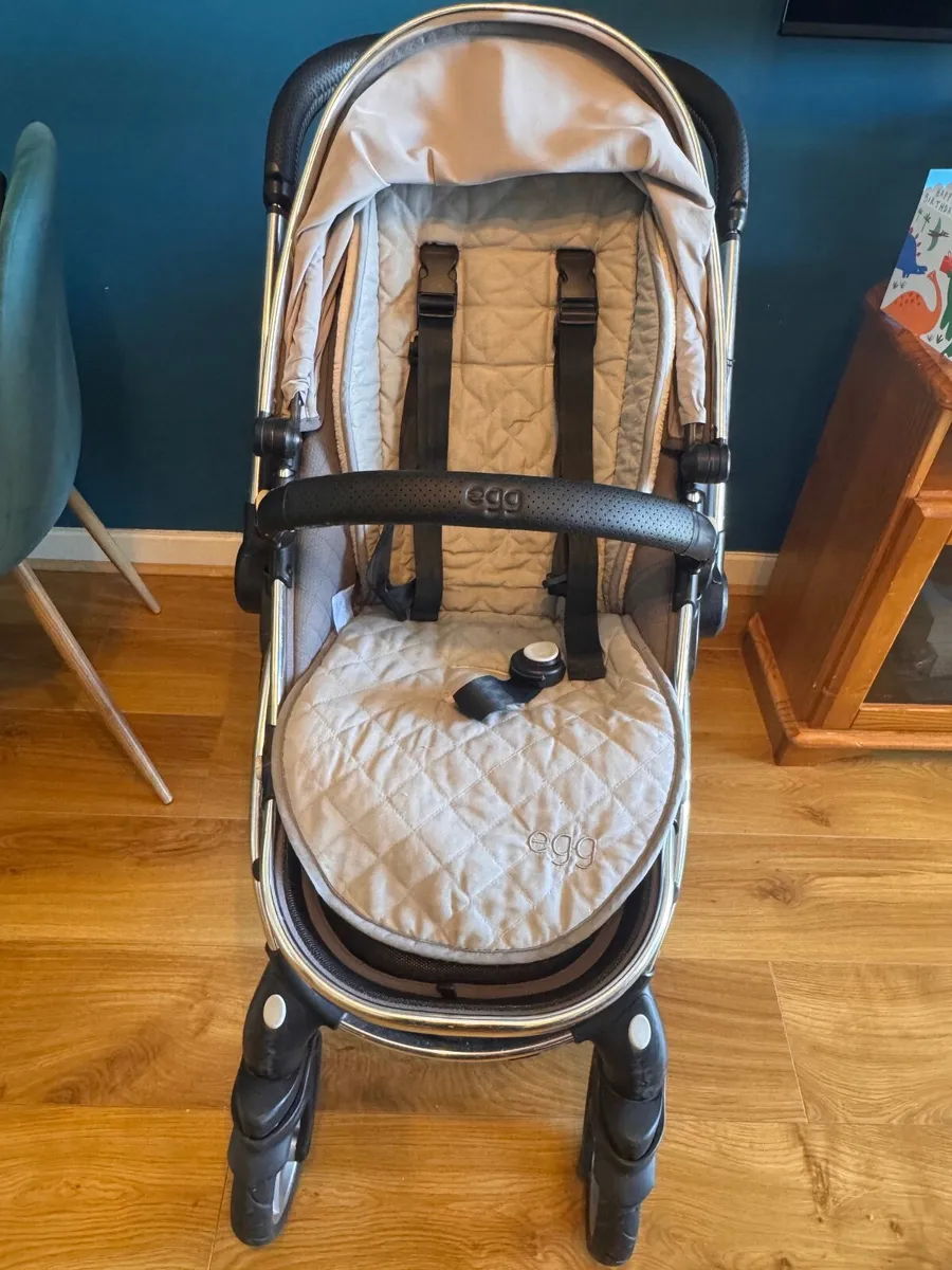 EGG Travel System – Bassinet + Stroller + Car Seat - Image 1