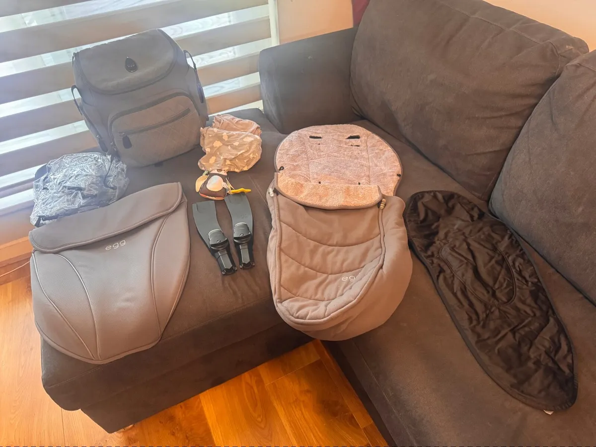EGG Travel System – Bassinet + Stroller + Car Seat - Image 4