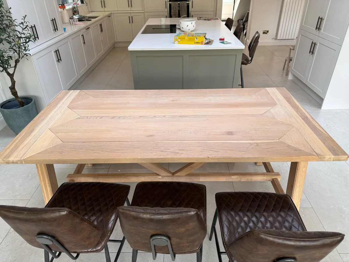 Dining table bench and chairs - Image 4