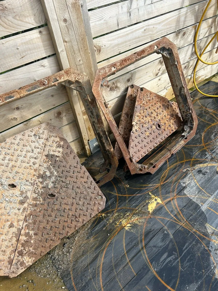 Man hole covers - Image 3