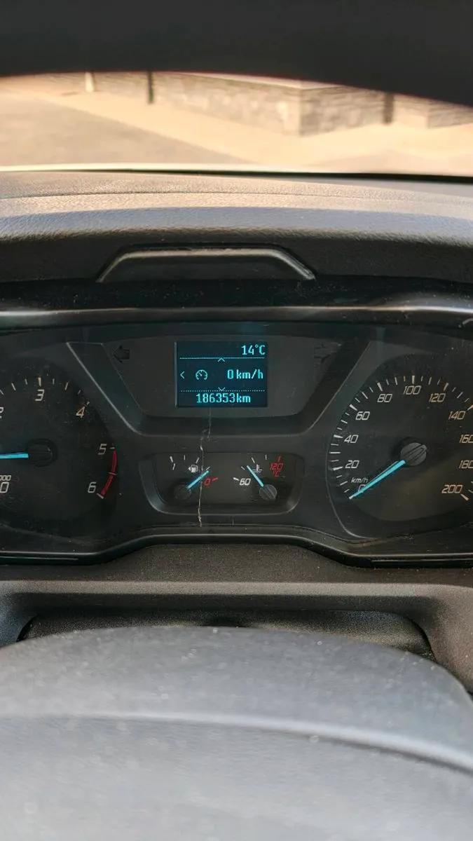 Ford Transit - Image 2