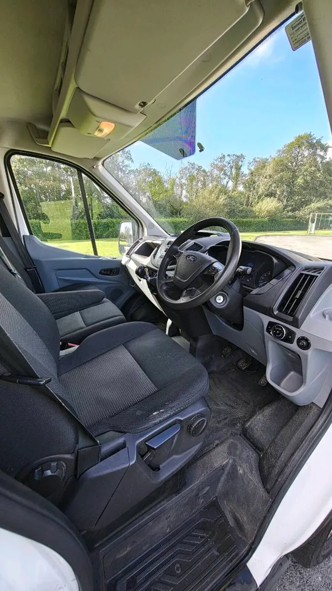 Ford Transit - Image 3