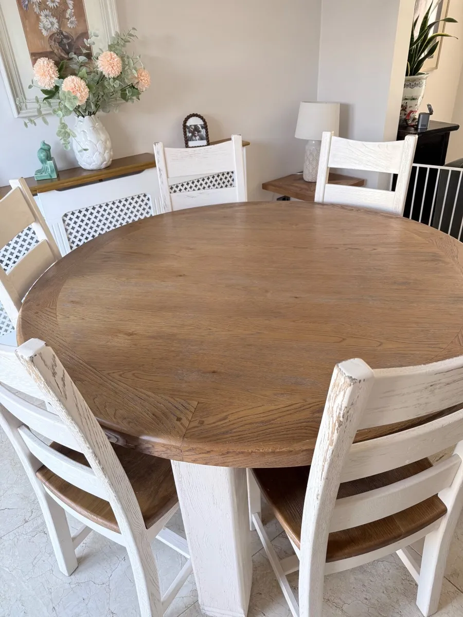 Dining table and chairs - Image 3