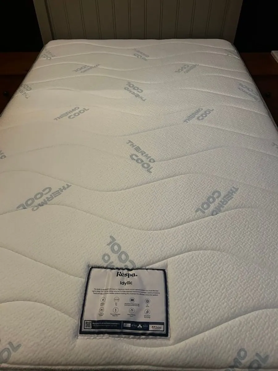 Respa Idyllic mattress and bed frame - Image 1