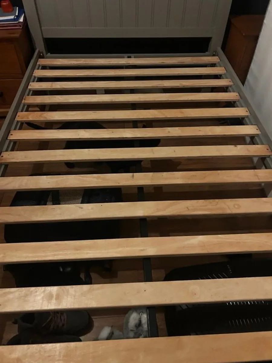 Respa Idyllic mattress and bed frame - Image 3