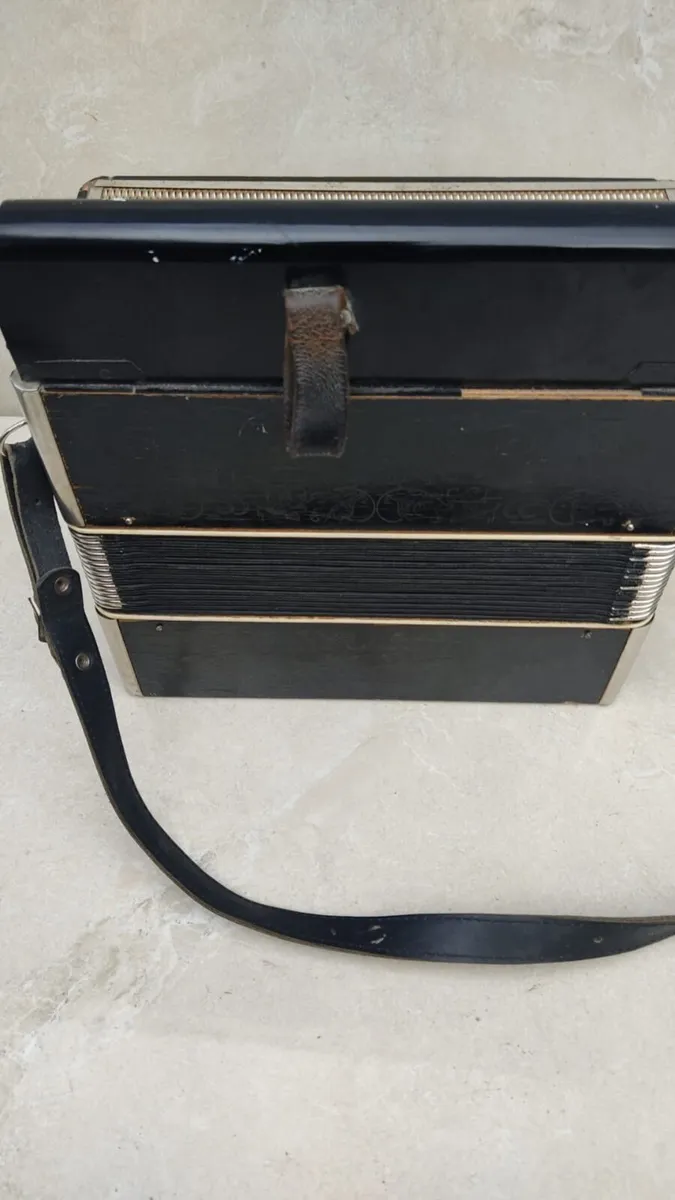 Accordion - Image 2