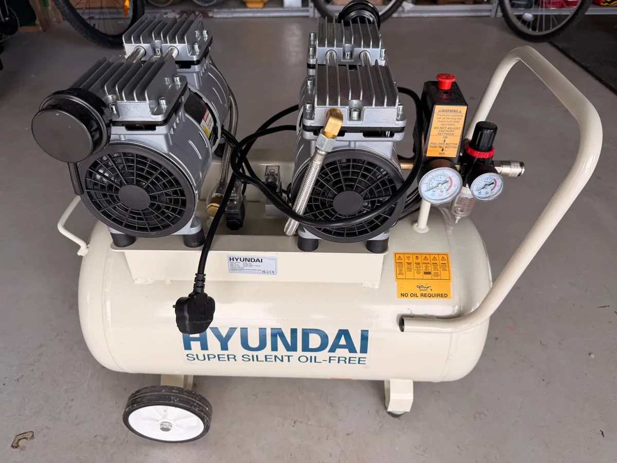 Air compressor - Hyundai - low noise - Image 1