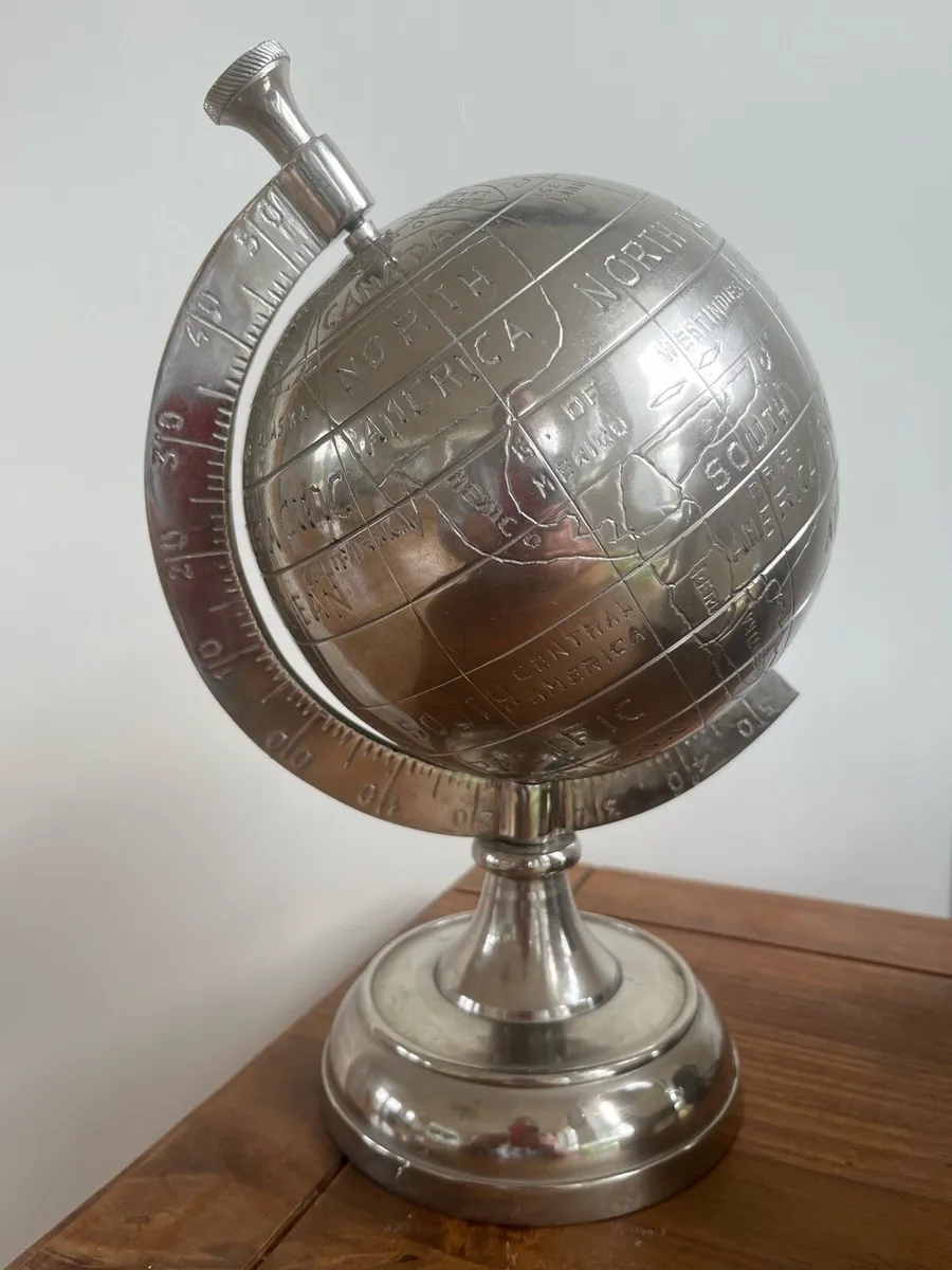 Vintage World Globe 30cm high - Image 2