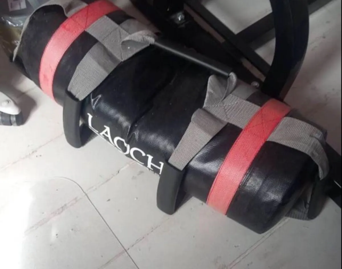 Dumbell and sandbag - Image 2