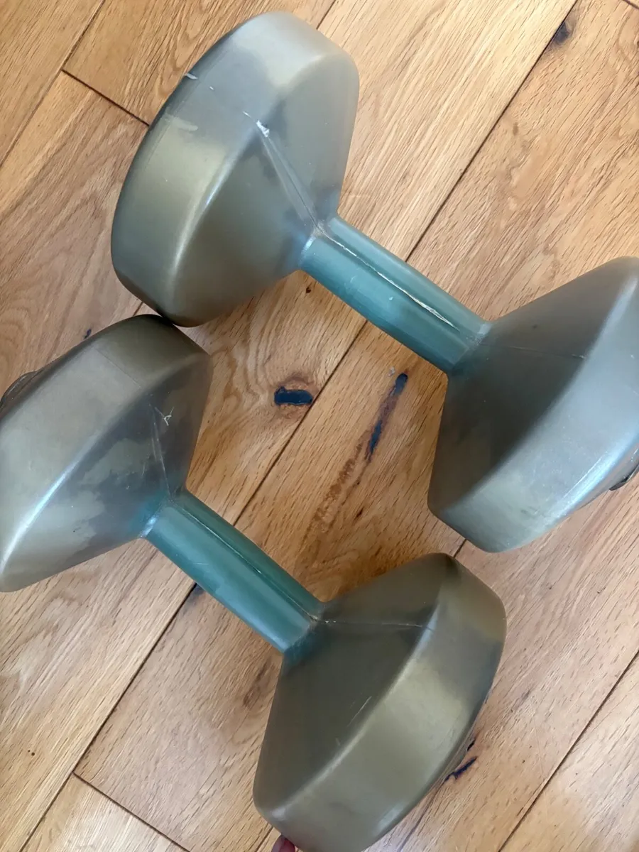 Dumbell and sandbag - Image 4