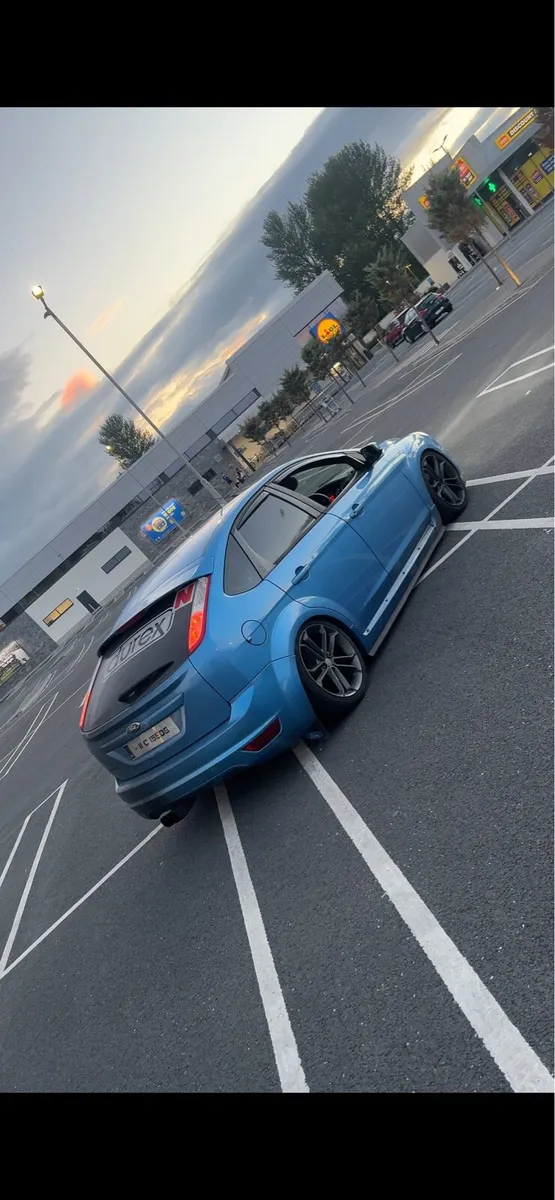 Ford focus breaking - Image 2