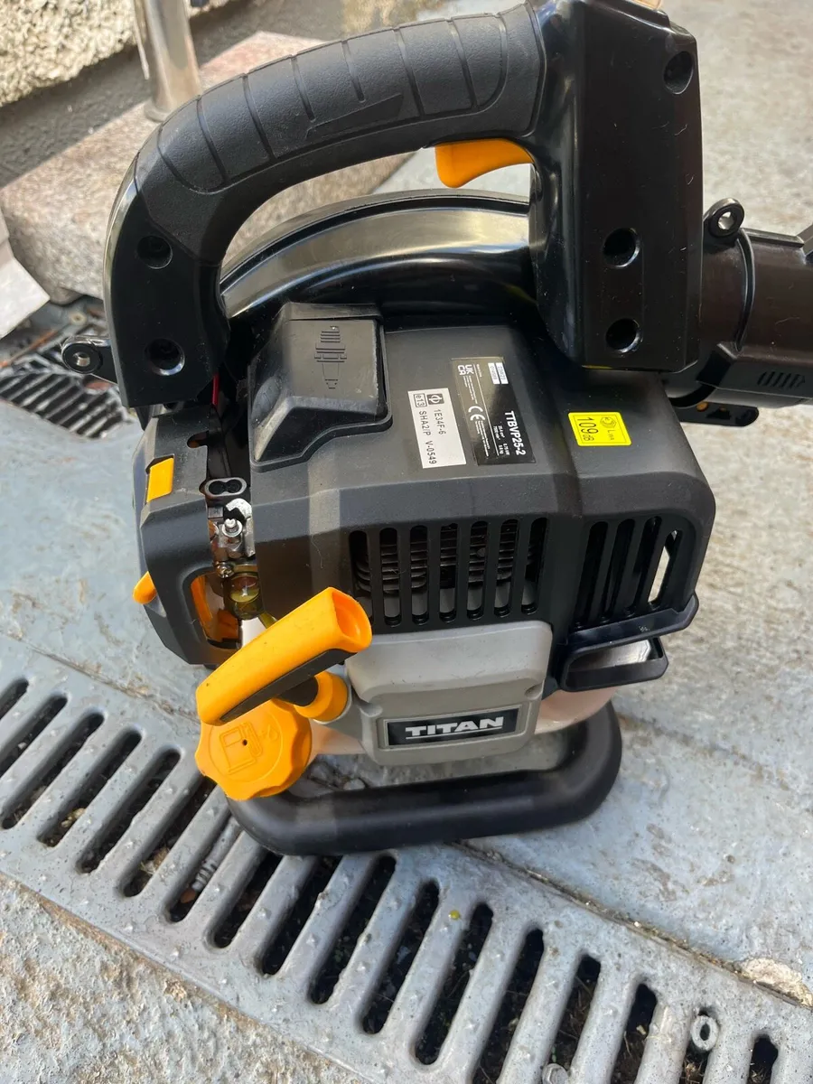 Leaf blower - Image 2