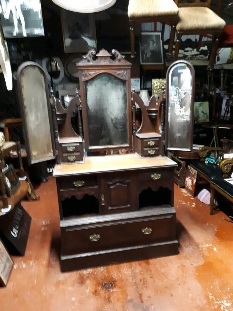 Victorian Triple Mirror Dressing Table - Image 4