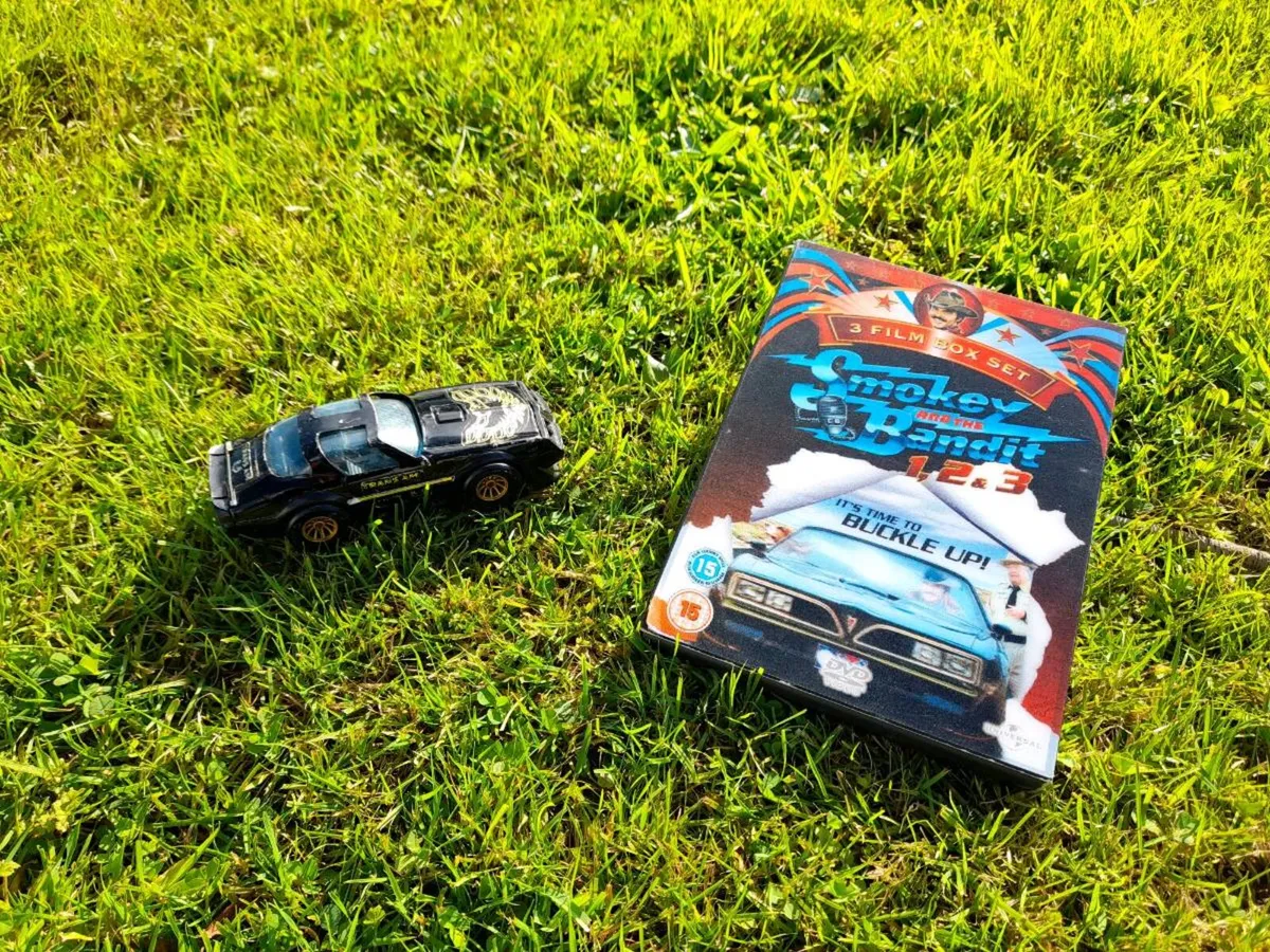 Smokey and the Bandit Car & DVD - Image 1