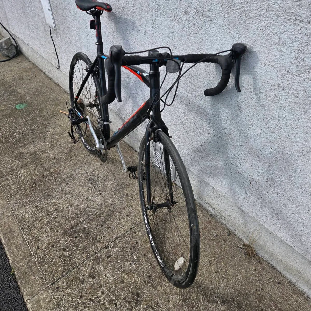 Adult Road Bike – Great for Beginners or commuting - Image 3