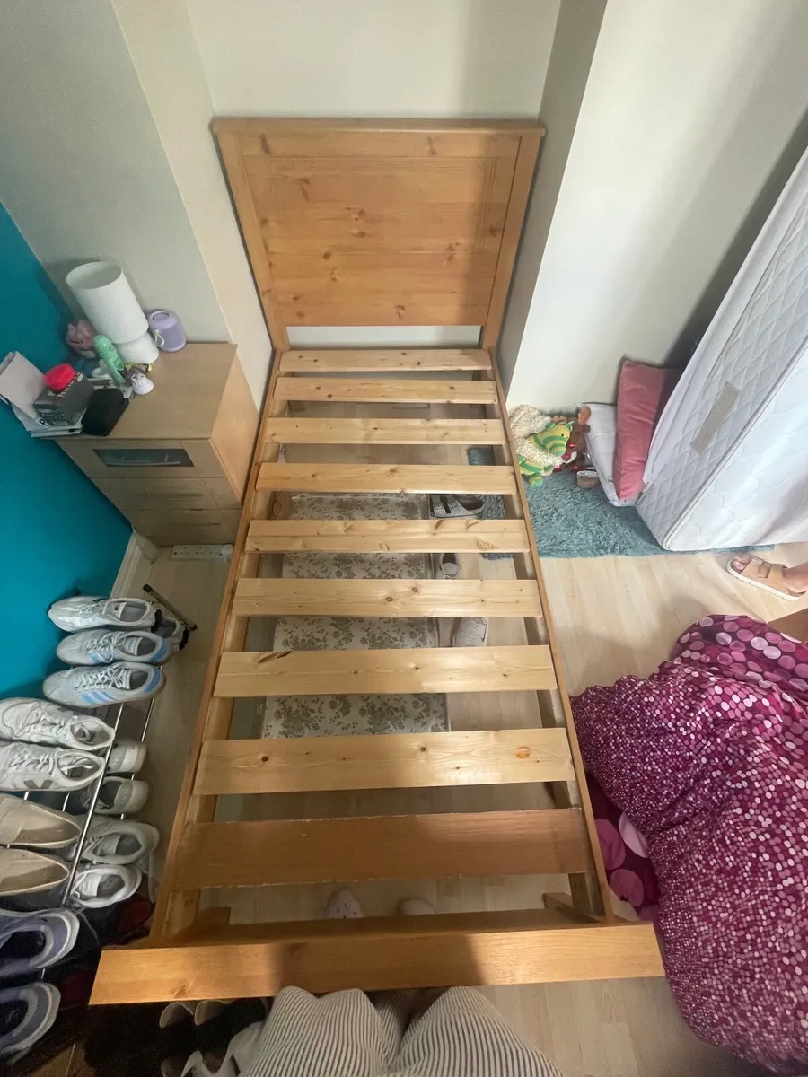 Bed frame - Image 4