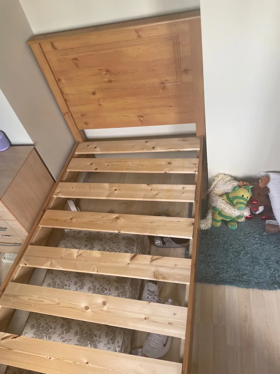 Bed frame - Image 3