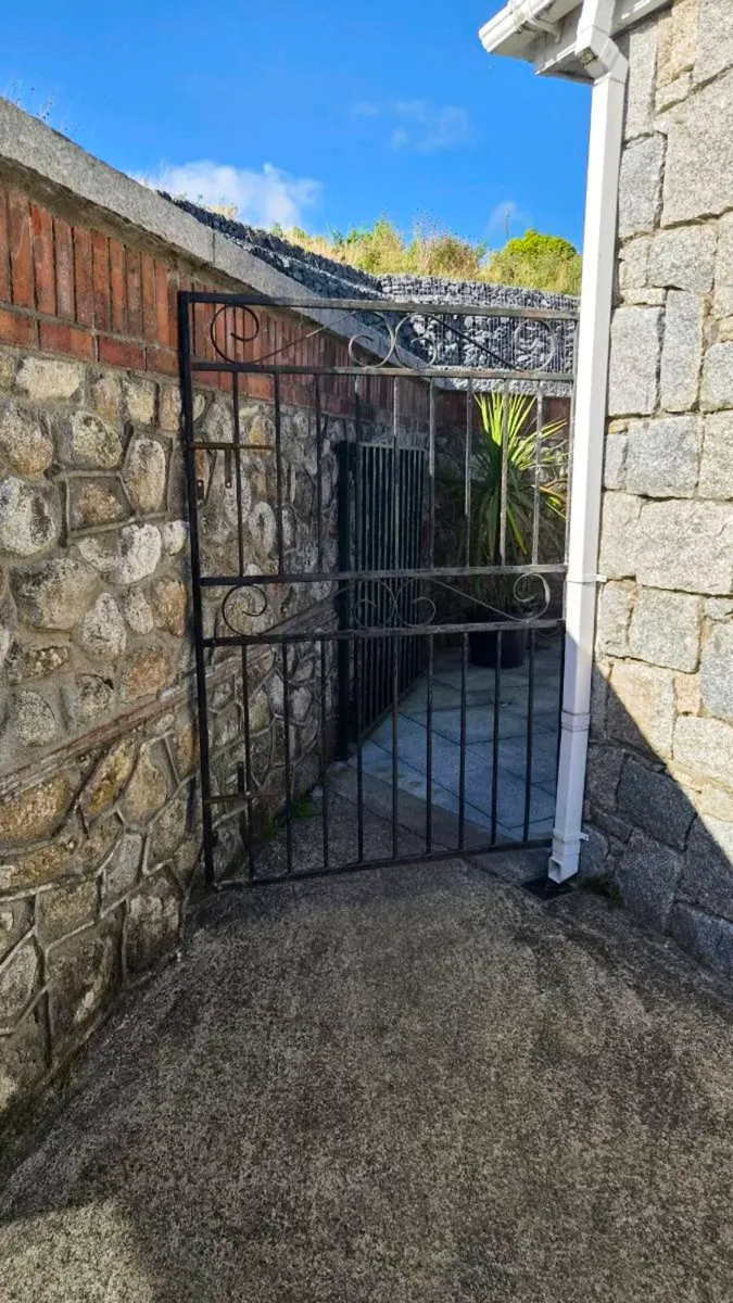 Side gate - Image 4