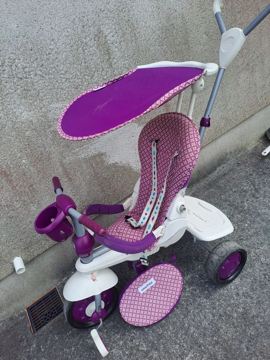 Smartrike for 2 up 4 year kids... like new - Image 3