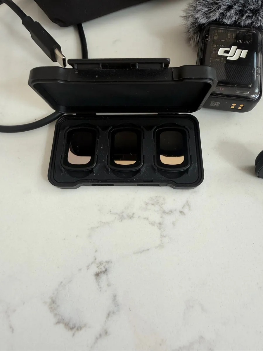 DJI Osmo Pocket 4 + Accessories - Image 3