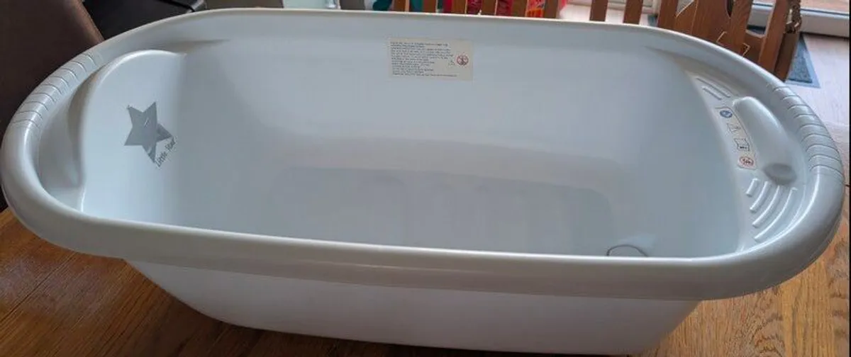 Baby bath - Image 1