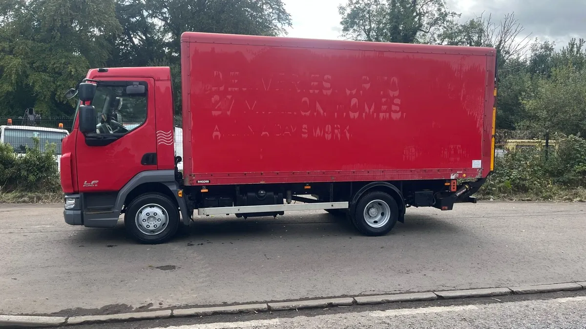 2015 DAF LF 45 - Image 2