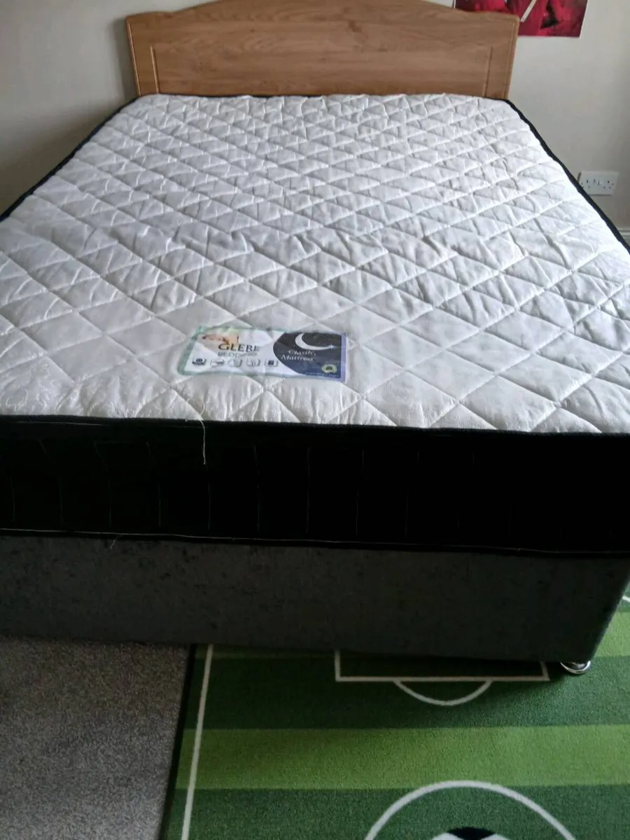Bed - Image 4