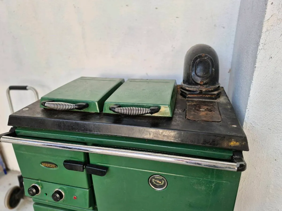 Stanley SuperStar oil range green - Image 3