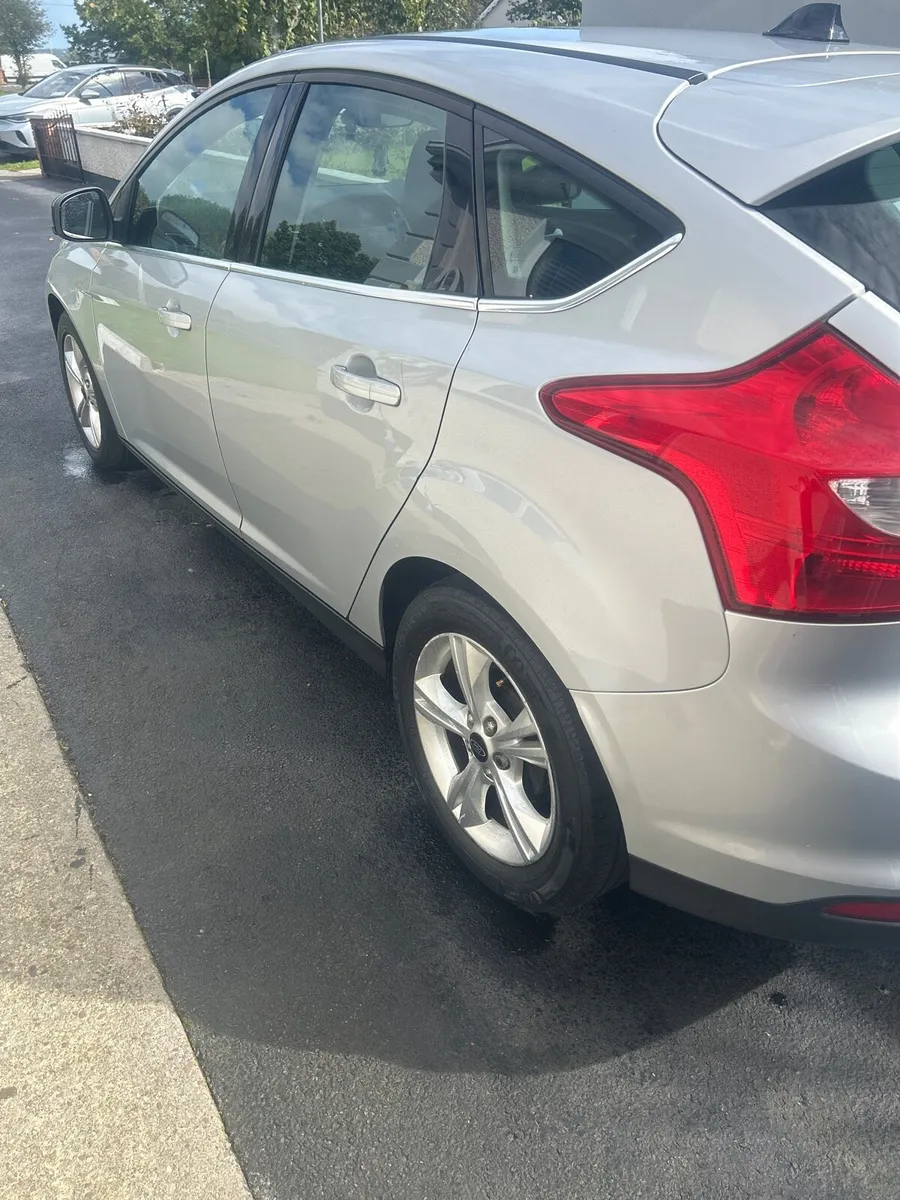 Ford focus 2013 - Image 4